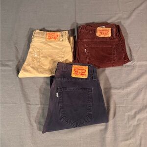 Lot of 3 Levi’s White tab slim fitting Jeans